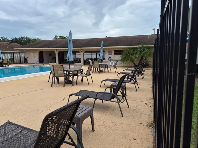 $149,900 | 3936 Oak Loop, Unit 7, Mulberry, FL 33860
