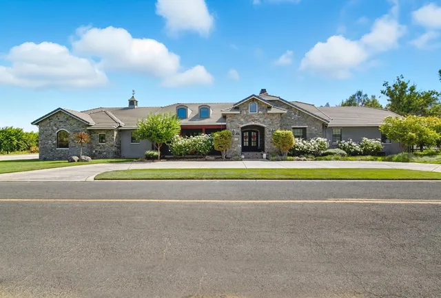 $1,799,888 | 5601 Garst Road, Modesto, CA 95357