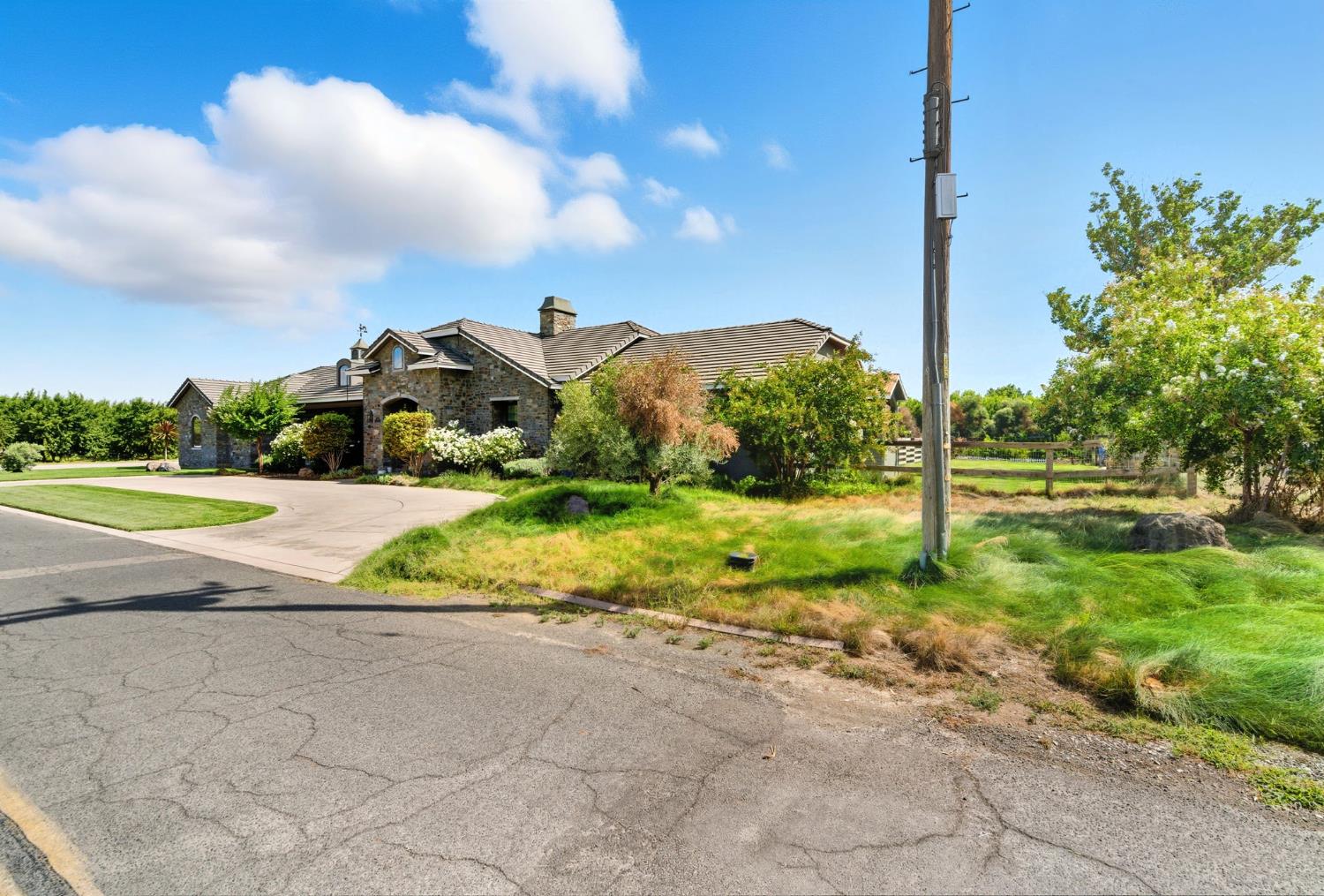 5601 Garst Road Modesto, CA 95357 - Photo 4 of 66