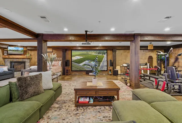 $1,774,888 | 5601 Garst Road, Modesto, CA 95357