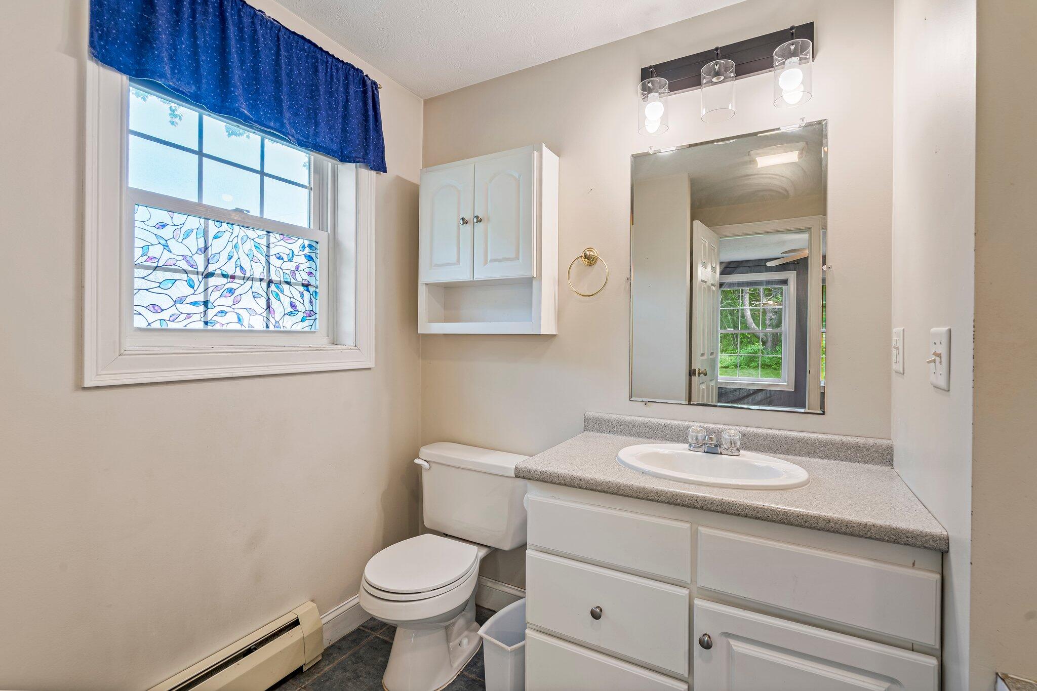 38 Shadagee Road Saco, ME 04072 - Photo 23 of 45 Primary Bath