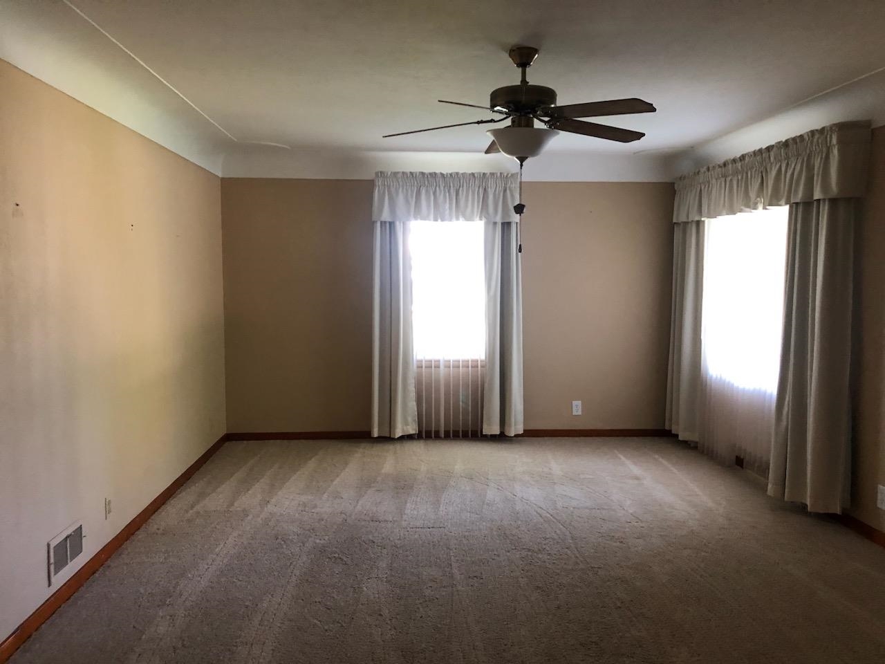 1688 Midland Road Bay City, MI 48706 - Photo 11 of 14 Gallery Image 11