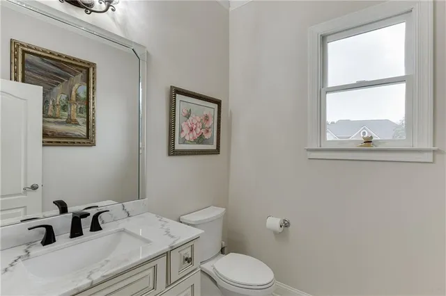 $699,999 | 2581 Trailing Ivy Way Northeast, Buford, GA 30519