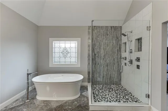 $699,999 | 2581 Trailing Ivy Way Northeast, Buford, GA 30519