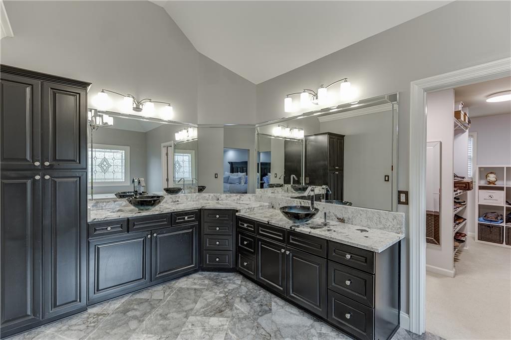 2581 Trailing Ivy Way Northeast Buford, GA 30519 - Photo 42 of 71