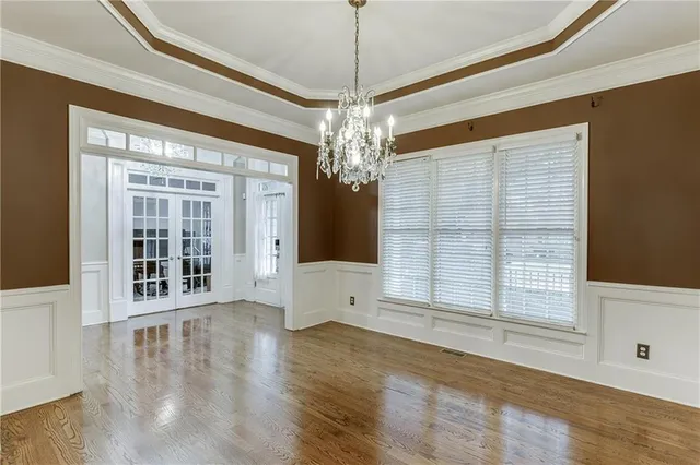 $699,999 | 2581 Trailing Ivy Way Northeast, Buford, GA 30519