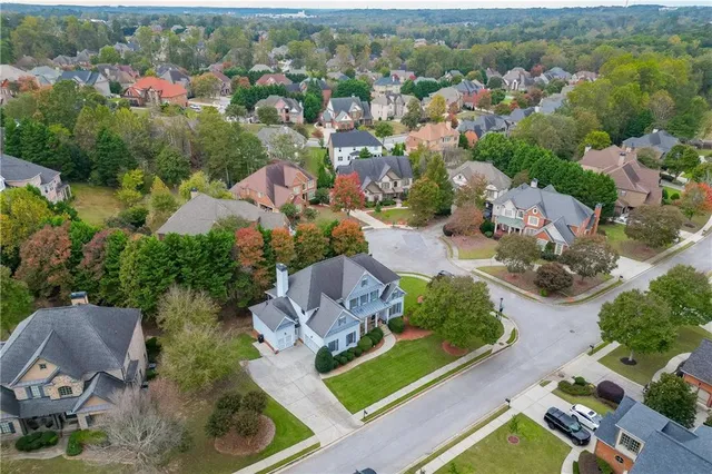 $699,999 | 2581 Trailing Ivy Way Northeast, Buford, GA 30519