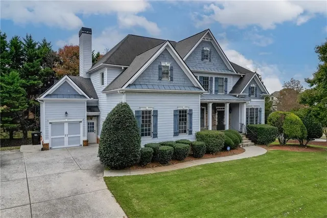 $699,999 | 2581 Trailing Ivy Way Northeast, Buford, GA 30519