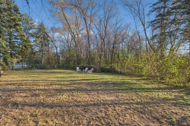 $349,900 | 3725 80th Avenue North, Brooklyn Park, MN 55443