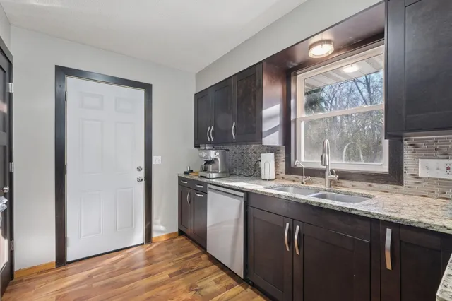 $349,900 | 3725 80th Avenue North, Brooklyn Park, MN 55443