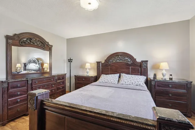 $349,900 | 3725 80th Avenue North, Brooklyn Park, MN 55443