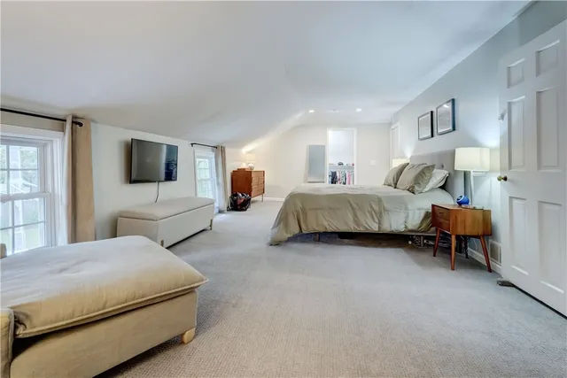 $475,000 | 190 St Johns Court, Canandaigua City, NY 14424