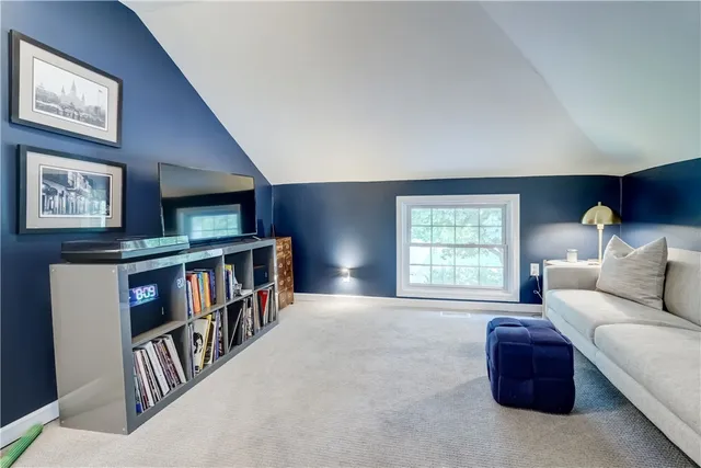 $475,000 | 190 St Johns Court, Canandaigua City, NY 14424