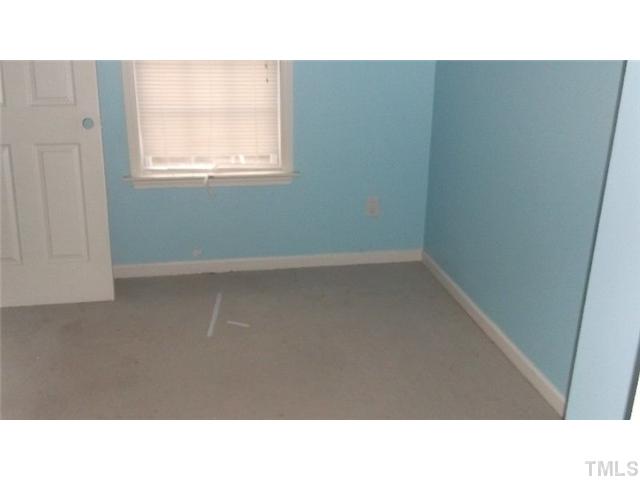 3358 Bridgeville Road Raleigh, NC 27610 - Photo 5 of 7