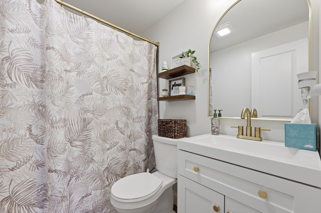 43 Sunridge Drive Springfield, MA 01118 - Photo 21 of 37