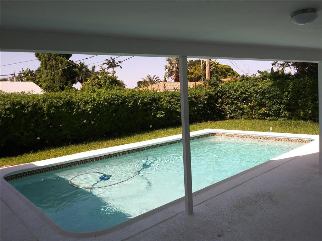 9 Burning Tree Lane Boca Raton, FL 33431 - Photo 3 of 16 Photo 3