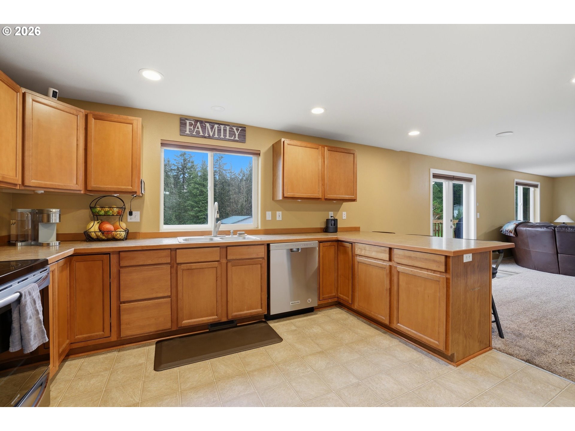 46725 Southeast George Road Estacada, OR 97023 - Photo 12 of 48