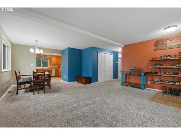 $950,000 | 46725 Southeast George Road, Estacada, OR 97023