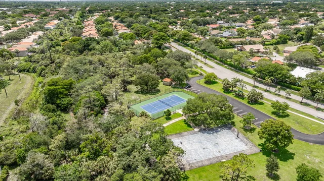 $809,990 | 8584 Northwest 47th Drive, Coral Springs, FL 33067