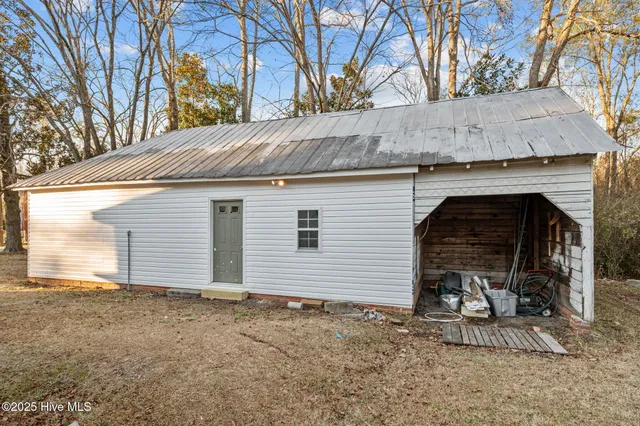 $189,000 | 206 North Broad Street, Everetts, NC 27825