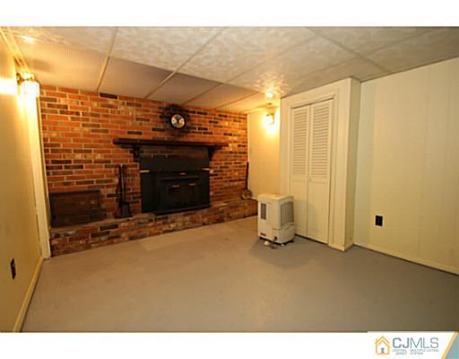 30 Sine Road Edison, NJ 08817 - Photo 6 of 22