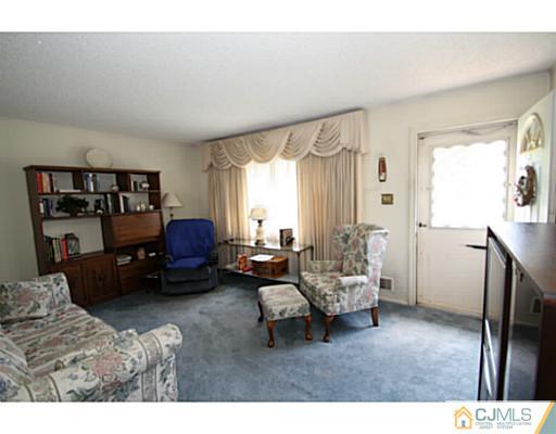 30 Sine Road Edison, NJ 08817 - Photo 10 of 22