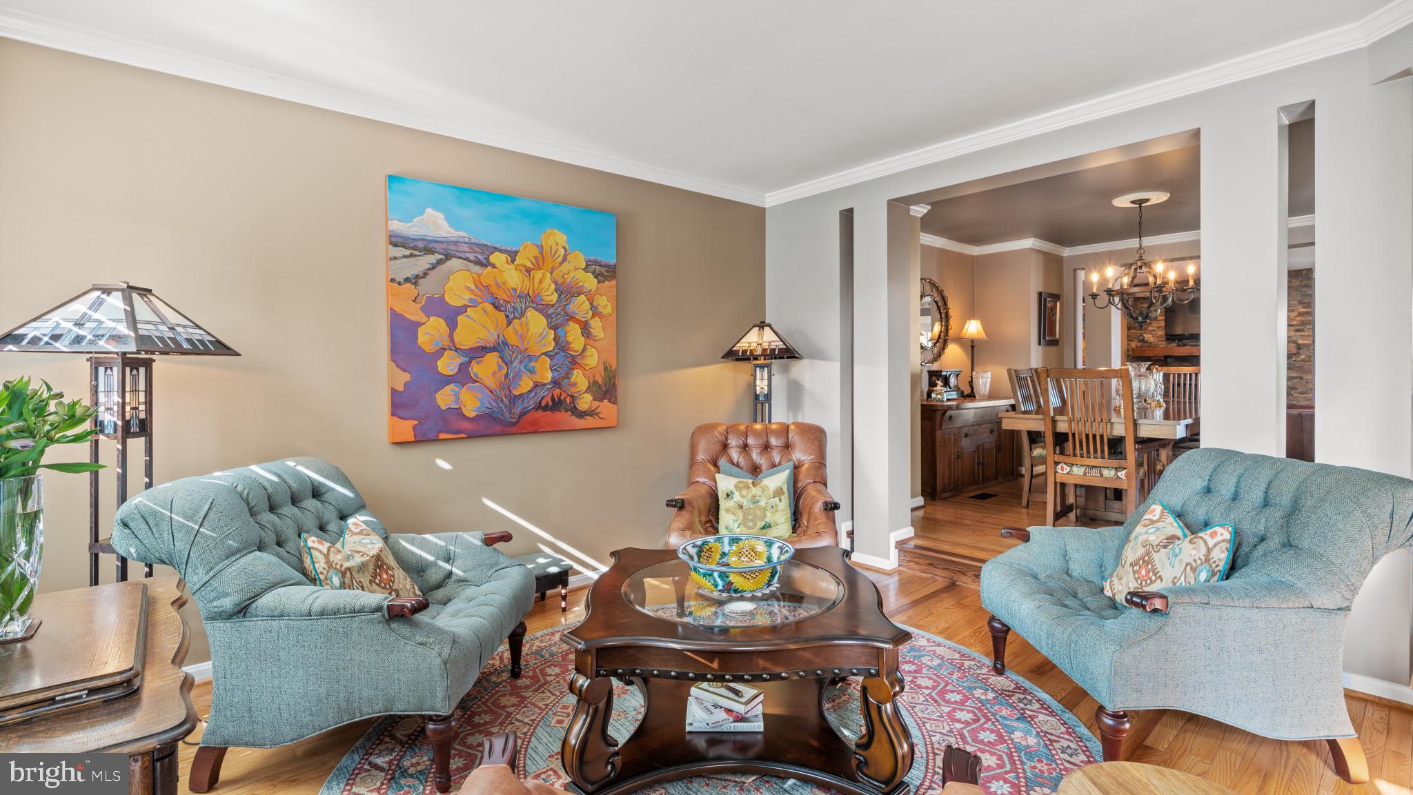 12083 Edgemere Circle Reston, VA 20190 - Photo 3 of 32 Living room featuring beautiful wood columns.