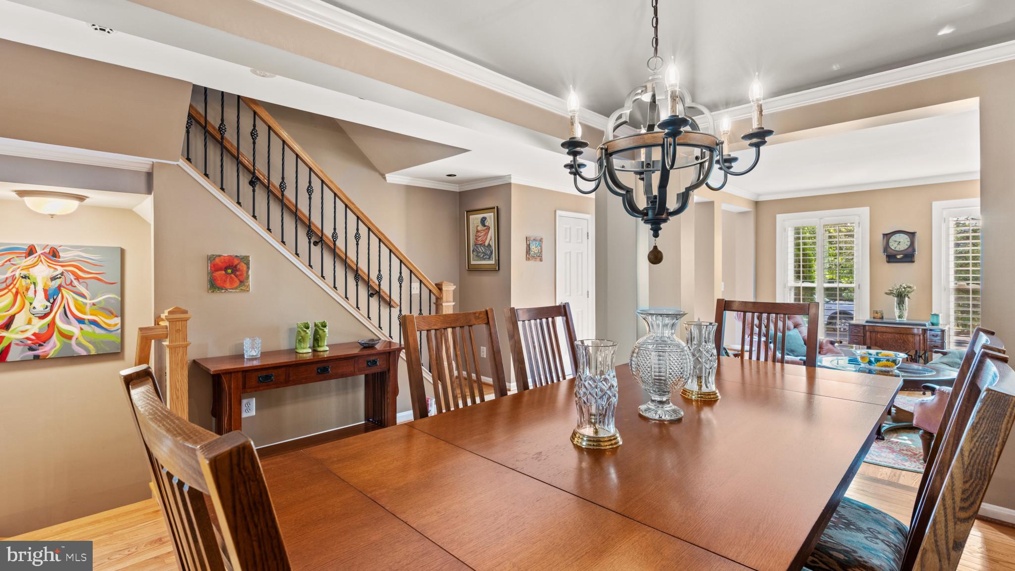 12083 Edgemere Circle Reston, VA 20190 - Photo 6 of 32 Easy access to Kitchen and living areas.