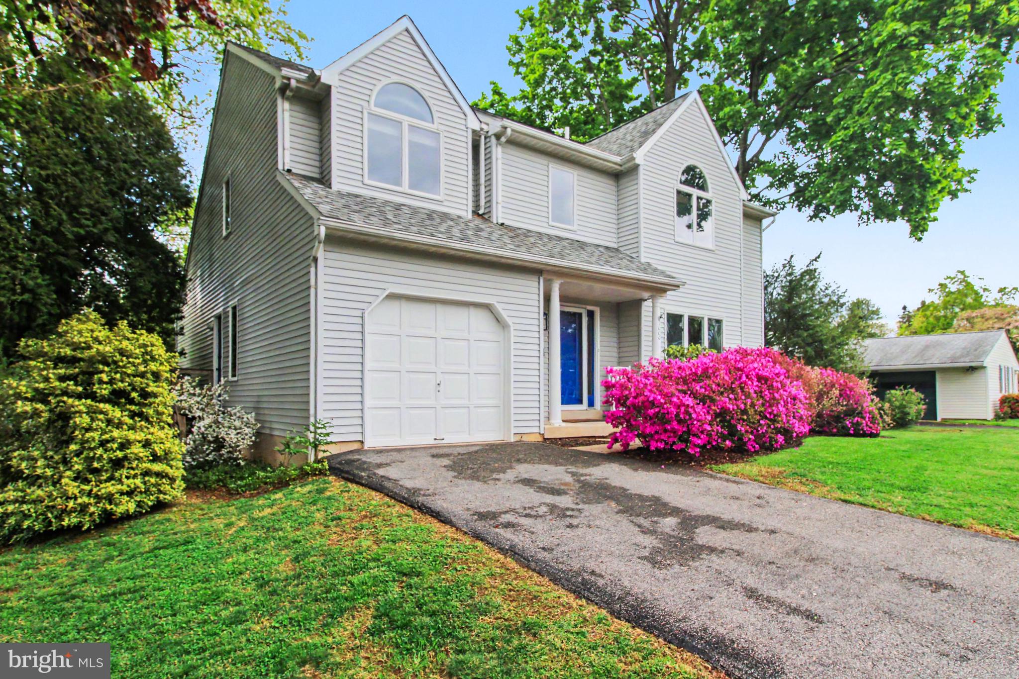 1606 Buttonwood Road Flourtown, PA 19031 - Photo 3 of 44 Off Street Parking & Attached Garage
