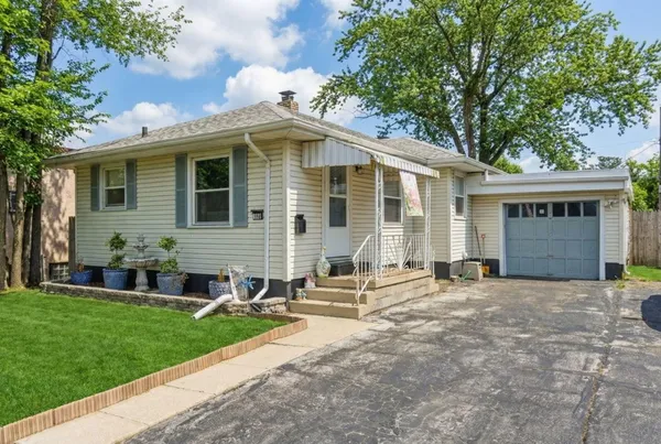 $199,900 | 6611 Arkansas Avenue, Hammond, IN 46323