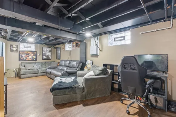 $199,900 | 6611 Arkansas Avenue, Hammond, IN 46323