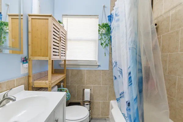 $199,900 | 6611 Arkansas Avenue, Hammond, IN 46323