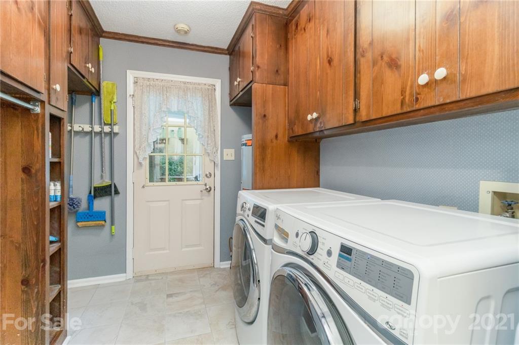2038 High Pines Road Rock Hill, SC 29732 - Photo 17 of 32 Gallery Image 17