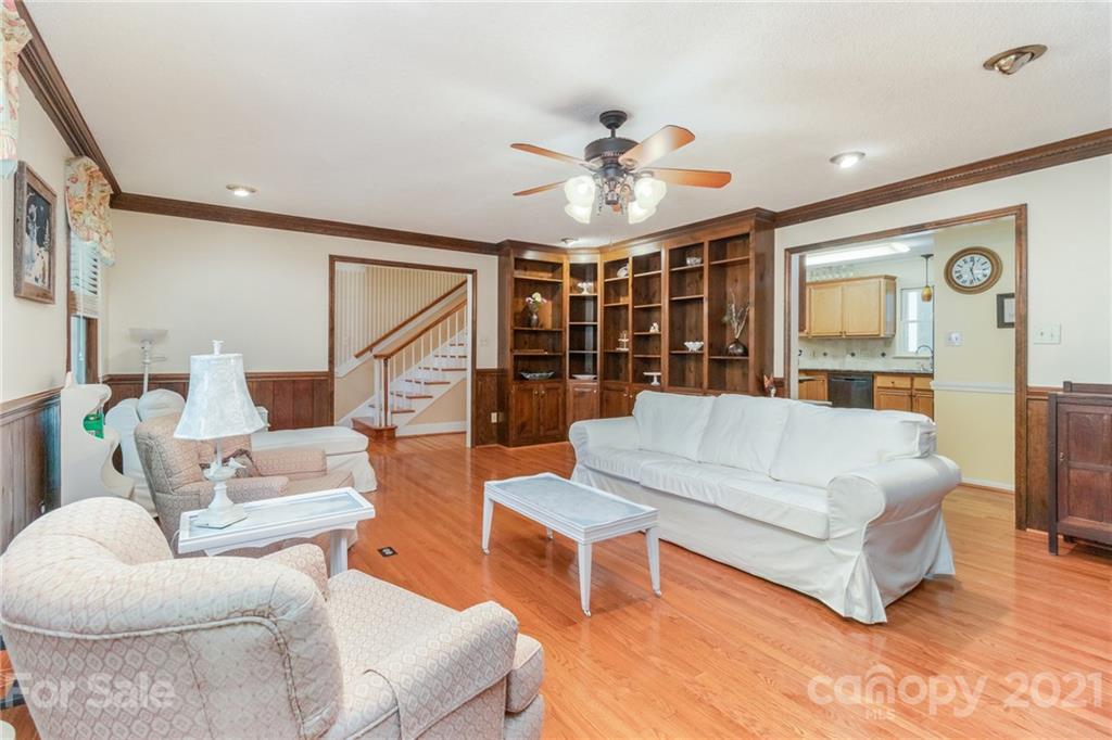 2038 High Pines Road Rock Hill, SC 29732 - Photo 4 of 32 Gallery Image 4