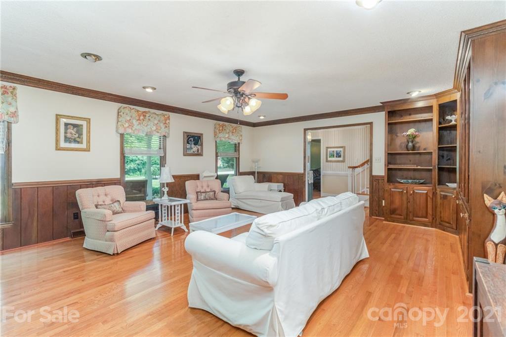2038 High Pines Road Rock Hill, SC 29732 - Photo 5 of 32 Gallery Image 5