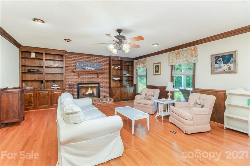 2038 High Pines Road Rock Hill, SC 29732 - Photo 6 of 32 Gallery Image 6