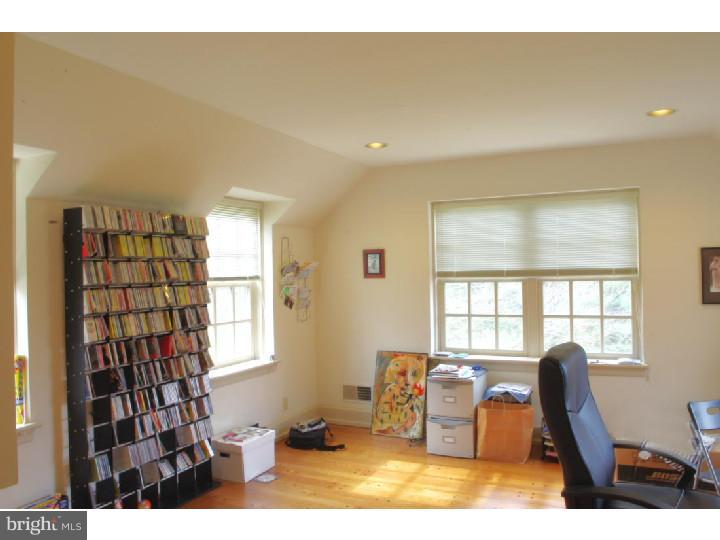 2253 Buttonwood Road Berwyn, PA 19312 - Photo 14 of 25 Bedroom - Main