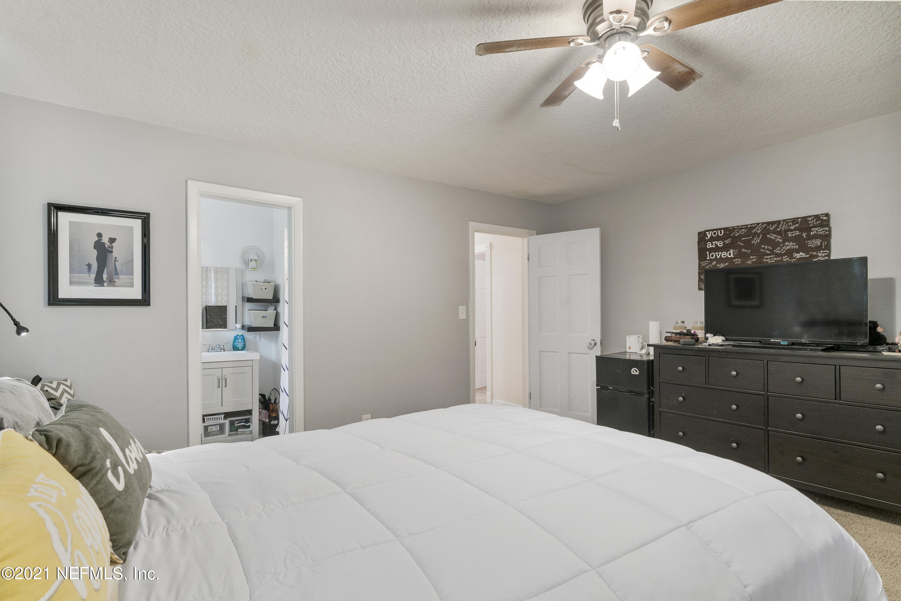 522 Cole Road West Jacksonville, FL 32218 - Photo 7 of 29 DSC00370
