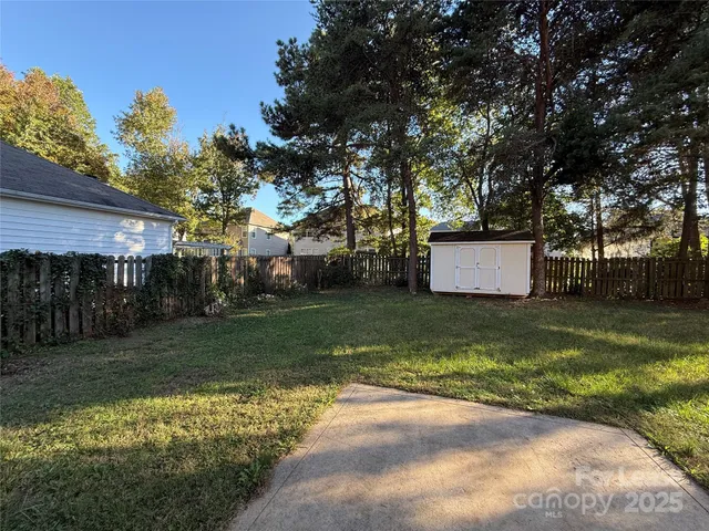 a view of a outdoor space