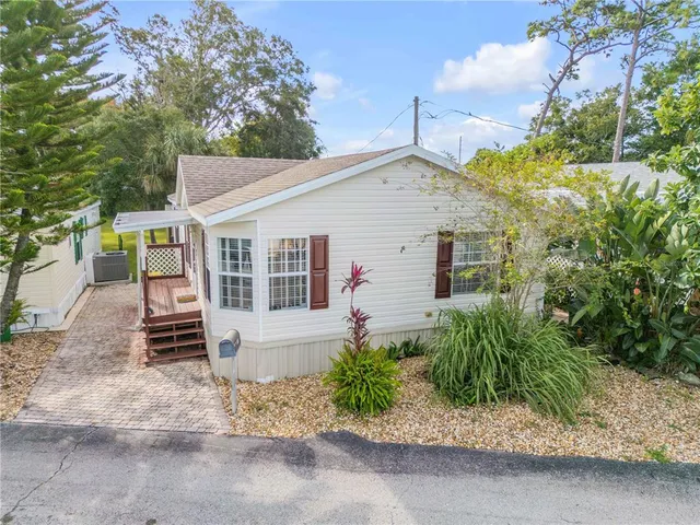 $225,000 | 2201 South Ridgewood Avenue, Unit 28, Edgewater, FL 32141