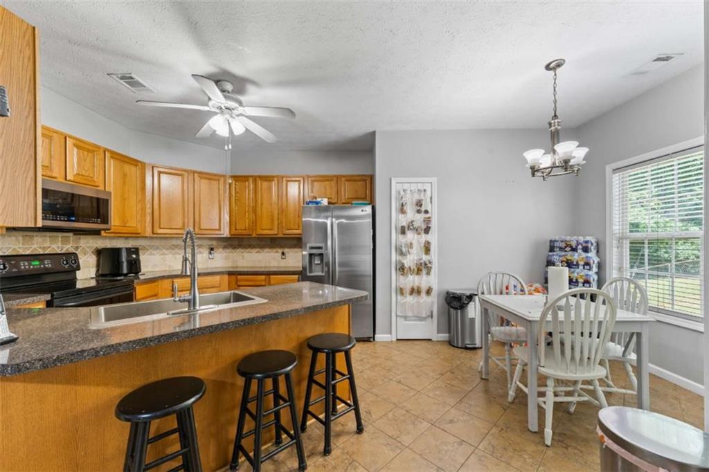 238 Apple Valley Road Commerce, GA 30529 - Photo 18 of 85 Gallery Image 18