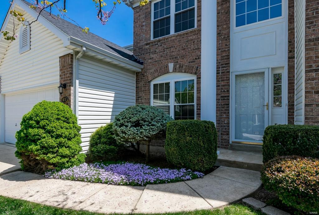 471 Madrina Court Ballwin, MO 63021 - Photo 2 of 48 Gallery Image 2