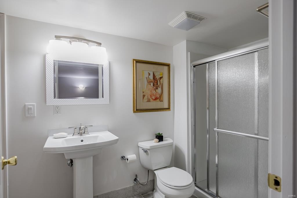 471 Madrina Court Ballwin, MO 63021 - Photo 36 of 48 Gallery Image 36