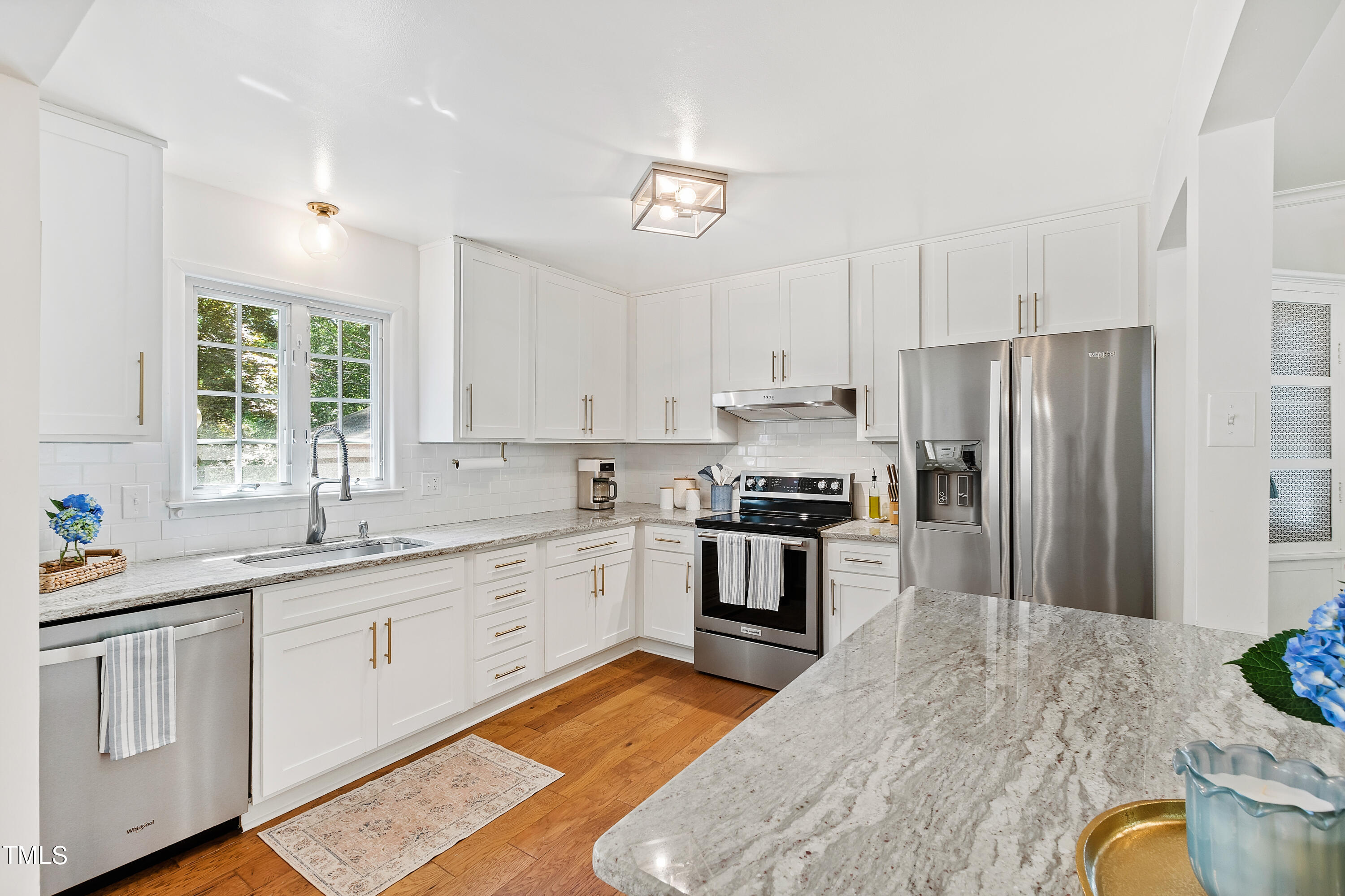 6008 Beardsley Court Raleigh, NC 27609 - Photo 13 of 34 Kitchen 3