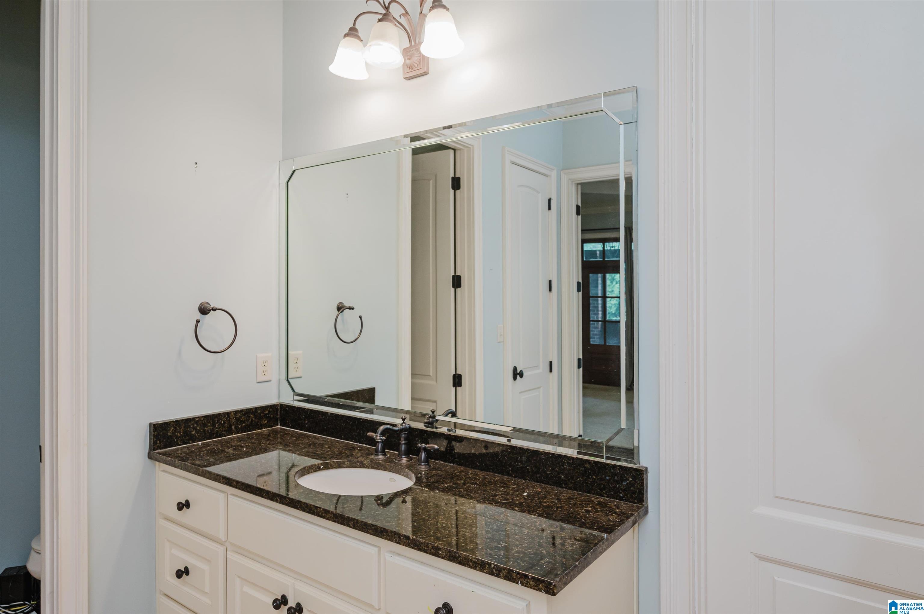 1815 Southwood Road Birmingham, AL 35216 - Photo 34 of 69
