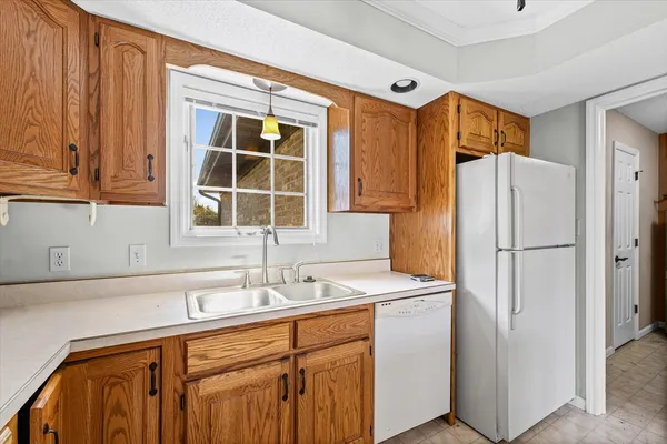 $285,000 | 1502 Theodore Drive, Unit B, Champaign, IL 61821