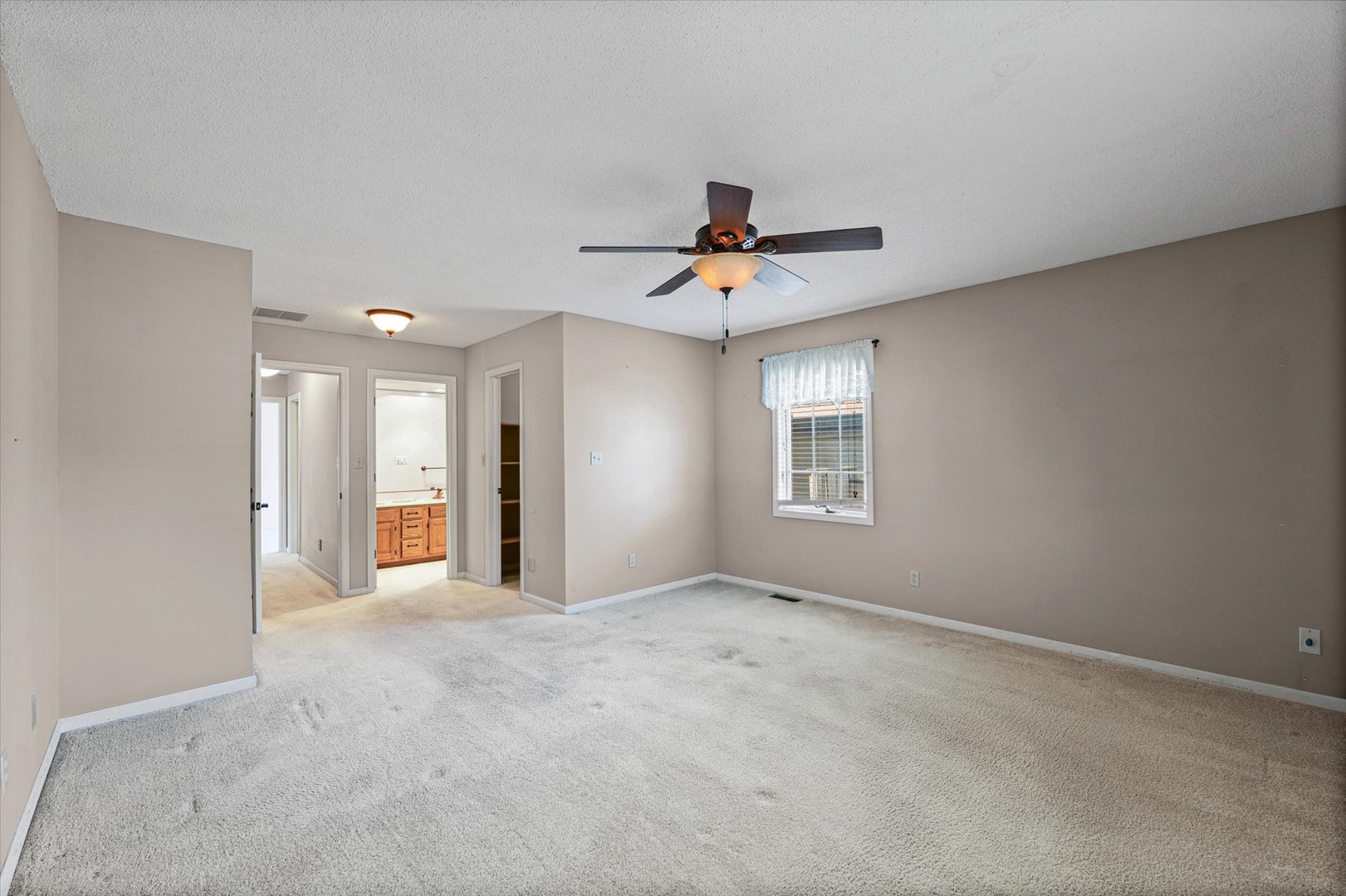 1502 Theodore Drive, Unit B Champaign, IL 61821 - Photo 19 of 28