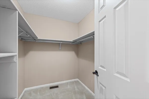 $285,000 | 1502 Theodore Drive, Unit B, Champaign, IL 61821