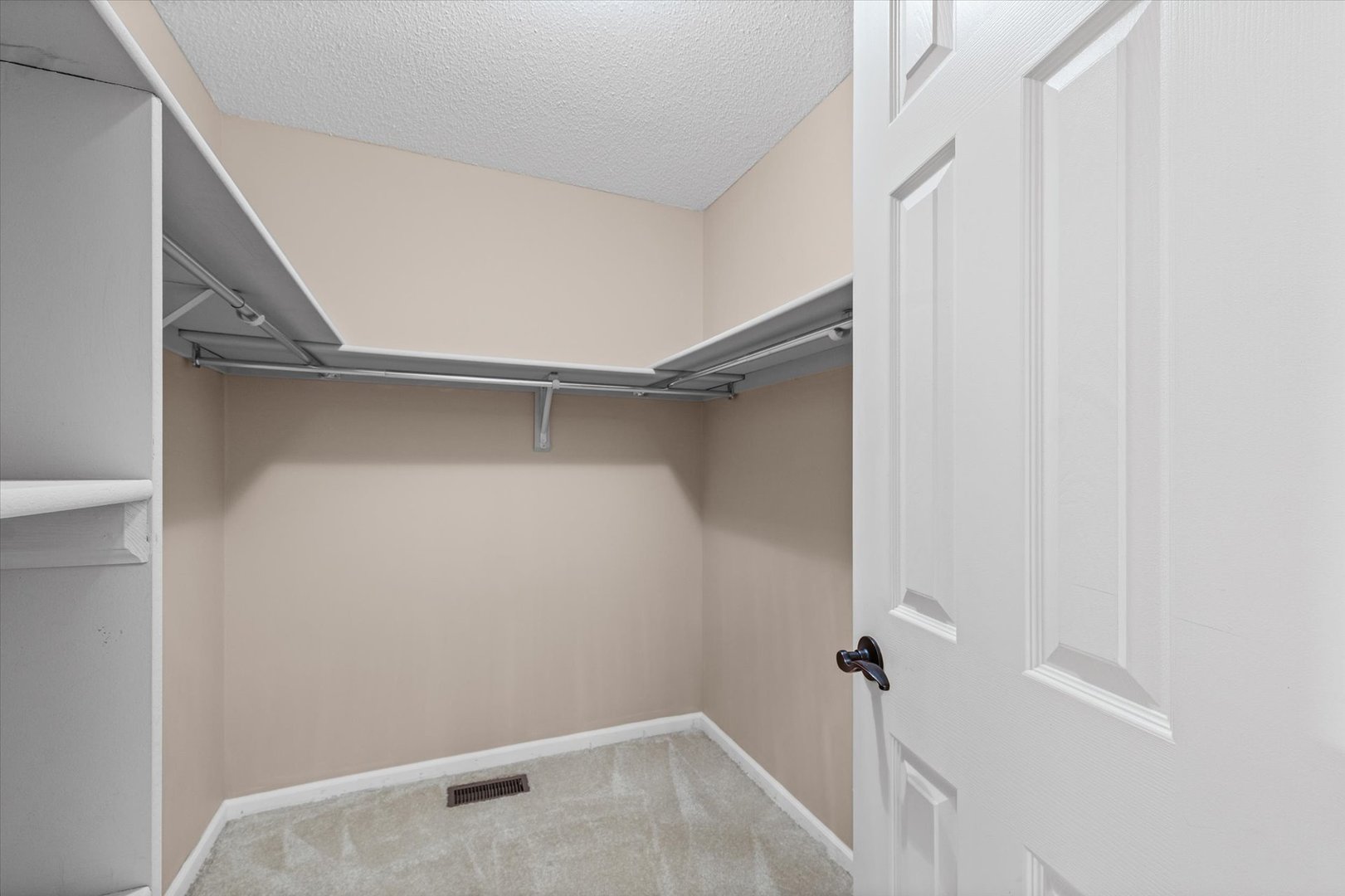 1502 Theodore Drive, Unit B Champaign, IL 61821 - Photo 21 of 28