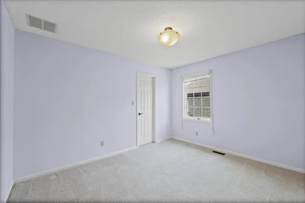 $285,000 | 1502 Theodore Drive, Unit B, Champaign, IL 61821